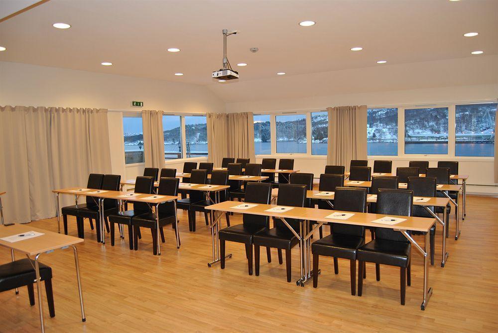 Farsund Fjordhotel ภายนอก รูปภาพ